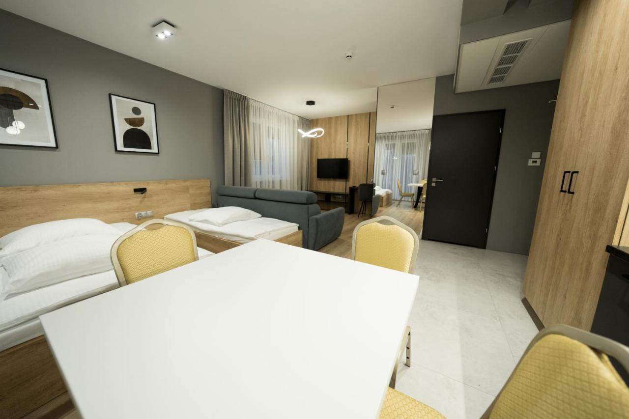 Apartahotel Ambrozja