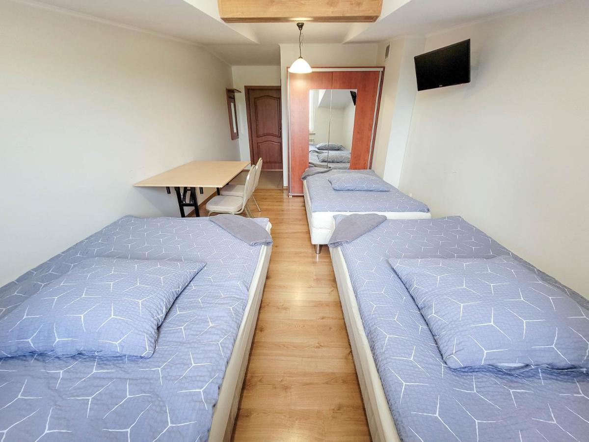 Apartahotel Ambrozja *